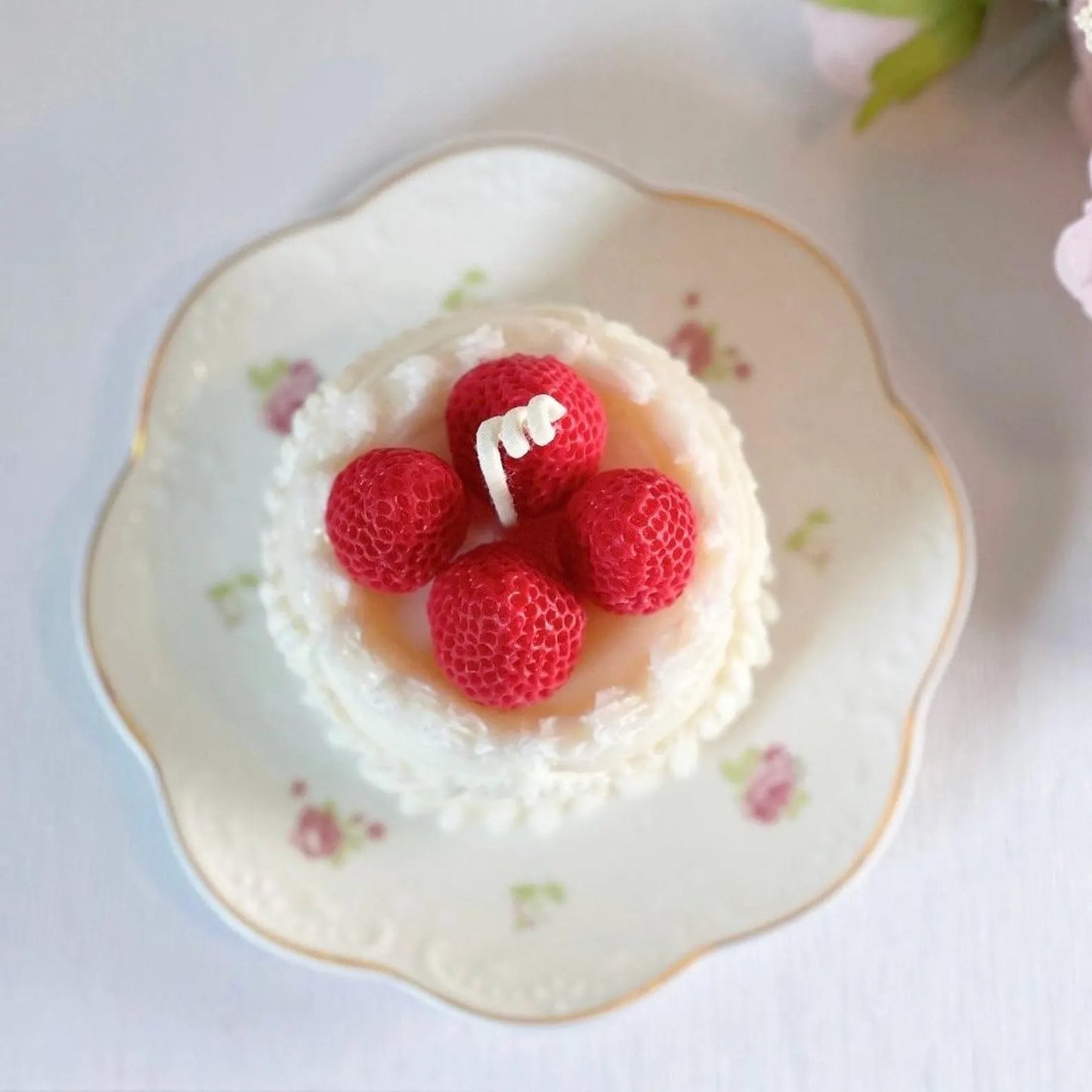 Strawberry Cake Candle Gift